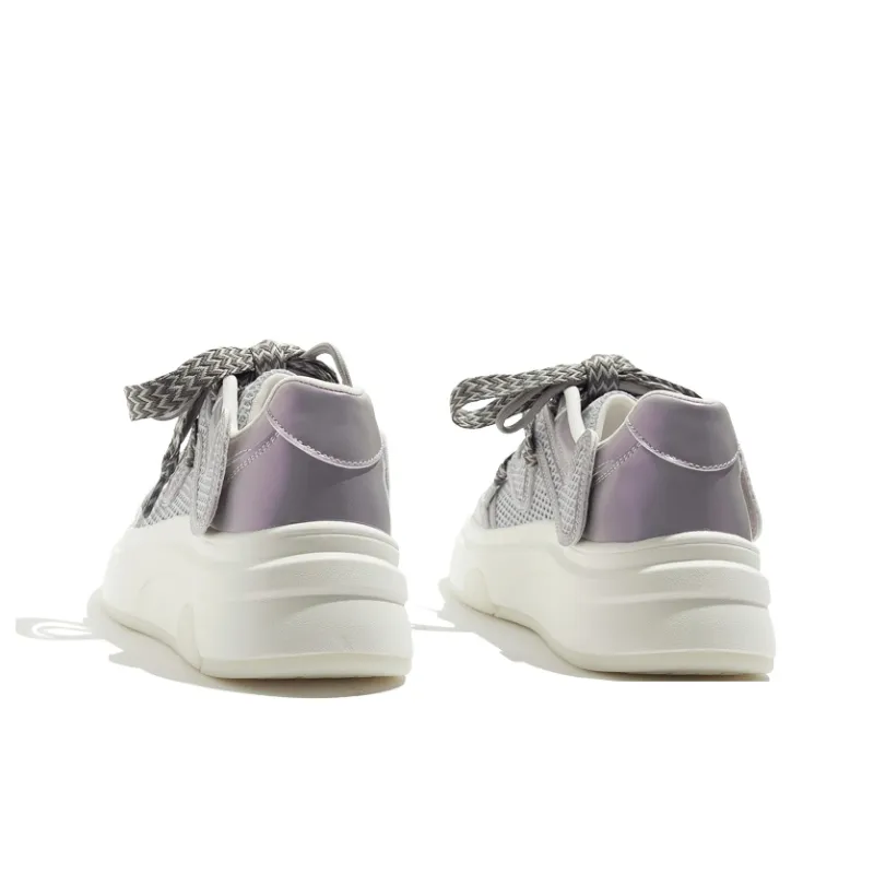 MEAKKEA Coverage, Balance, And Breathability Low Top Skateboard Shoes Women's-8