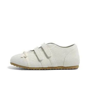 HUANQIU Slip Resistant, Abrasion Resistant, Lightweight Low Top Casual Shoes Women's Beige