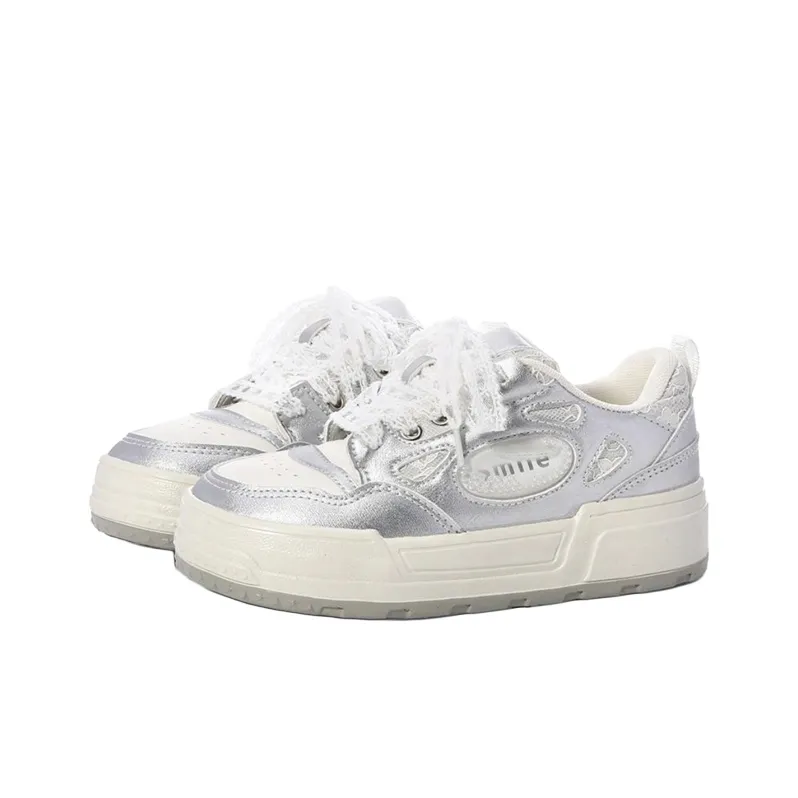 The New Age Family Low Top Skateboard Shoes Women's Silver-1