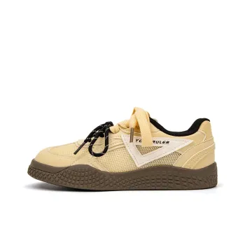 STAE Low Top Skateboard Shoes Women's