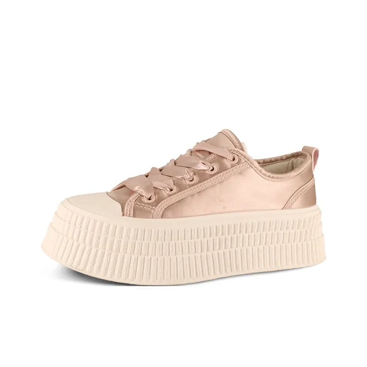 Betu Low Top Skateboard Shoes Women's-5