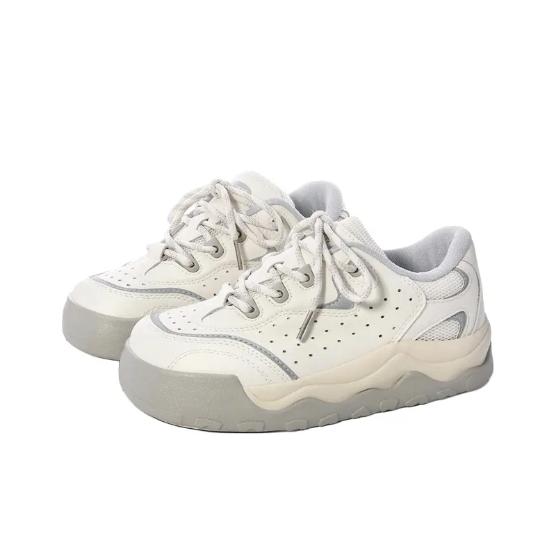 The New Age Family Low Top Skateboard Shoes Women's Beige-1