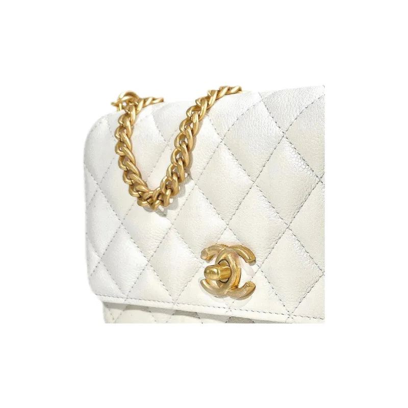 CHANEL Litchi Grain Cow Leather Chain Bag, Shoulder Bag, Crossbody Bag Trumpets Women's White-4