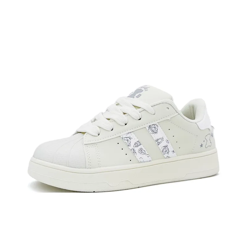 Teddy Bear Collection Low Top Skateboard Shoes Unisex-4