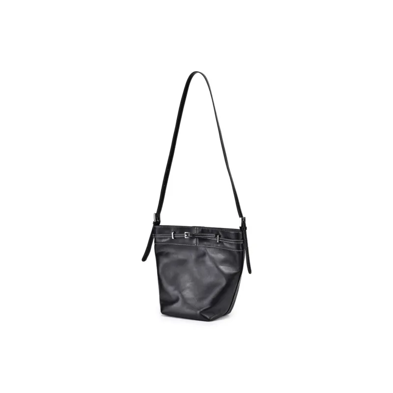 AQUASCUTUM Cow Leather Bucket Bag, Shoulder Bag Women's Black/Brown-1