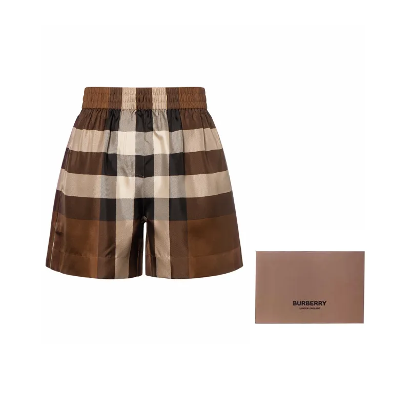 Burberry High waisted Checked Shorts-11
