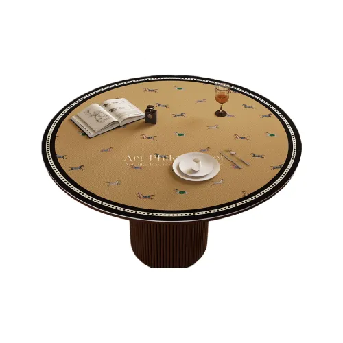 Spinning autumn pie Tablecloths / Table Mats