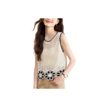 X MOOM T Shirts Women's Beige