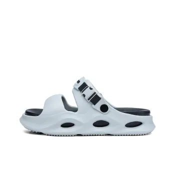 Budding Bear Beach Sandals Men's