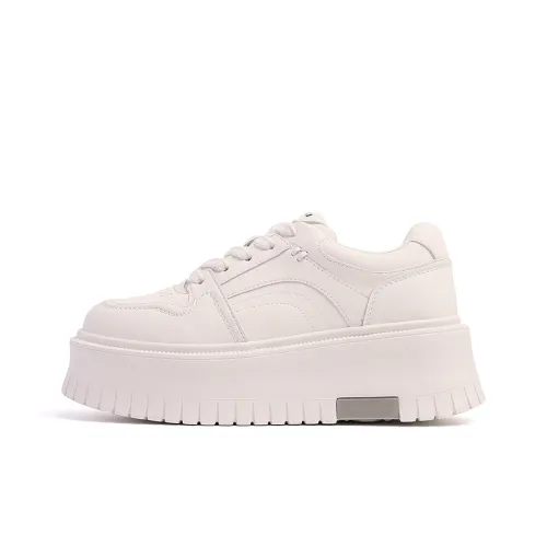 Liddy Lightweight And Breathable Low Top Skateboard Shoes Women's