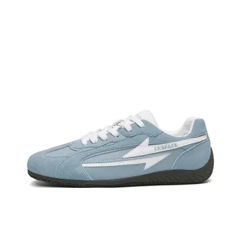 China Aerospace Low Top Casual Shoes Men's