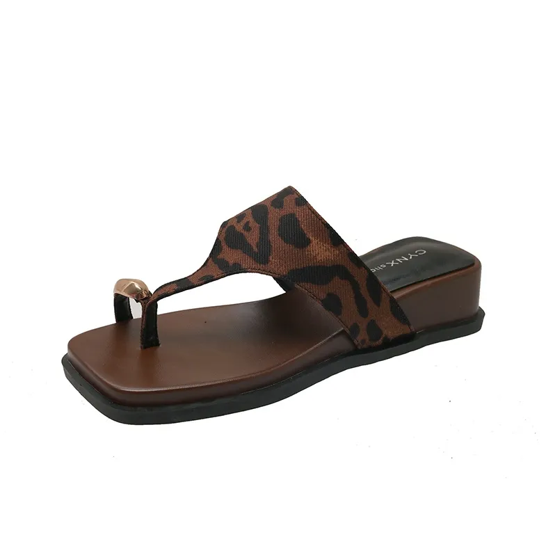 AJPAP Slip Resistant Slide Slippers Women's Leopard Print-0