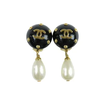 CHANEL 1996 Logo Faux pearl Clip on Earrings