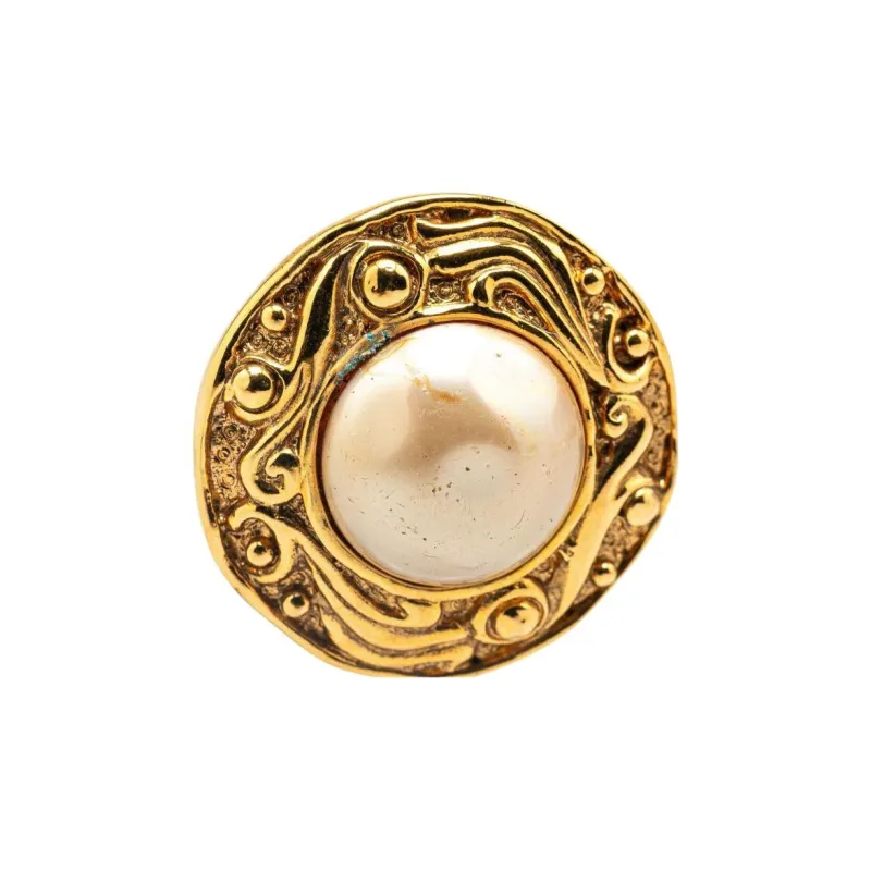 CHANEL 1970 1980 Plated Round Faux Pearl Clip On Earrings Costume Earrings-2