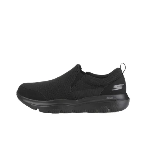 Skechers Go Walk Evolution Ultra Low Top Casual Shoes Men's Black