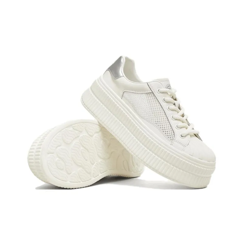TATA Anti Slip Wear Resistant Low Top Skateboard Shoes Women's-7