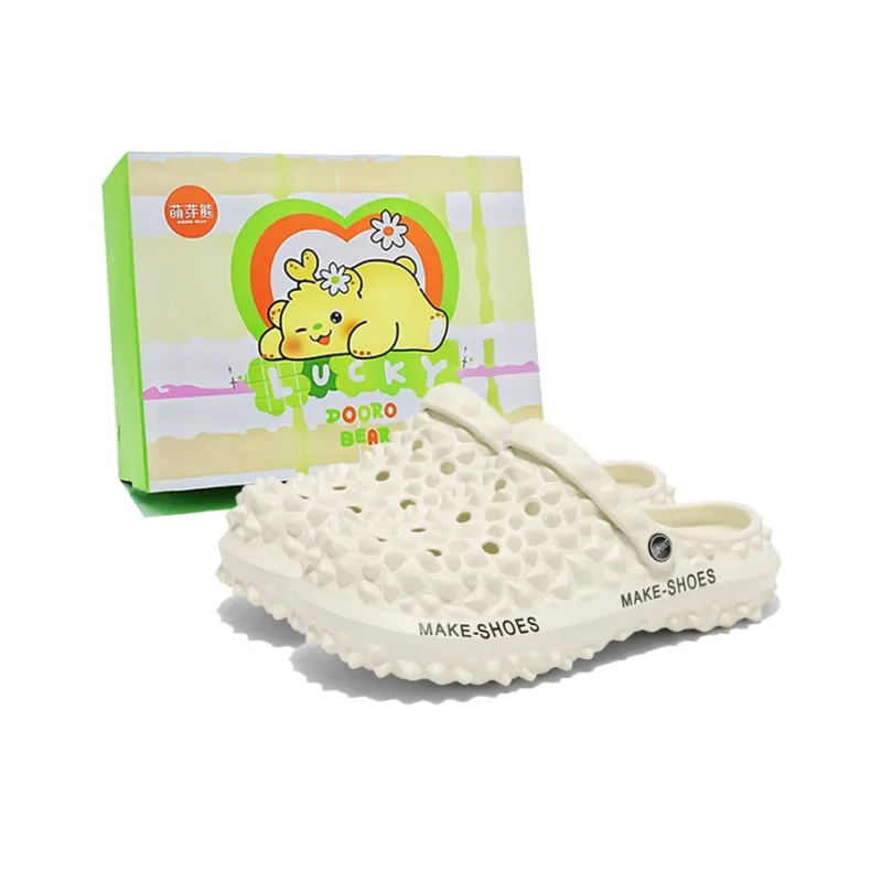 Budding Bear Clogs Men-0