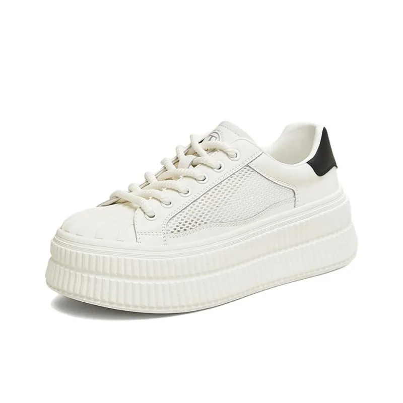 TATA Anti Slip Wear Resistant Low Top Skateboard Shoes Women's-1