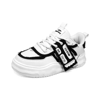 DEERWAY Coverage Slip Resistant Lightweight Low Top Skateboard Shoes Men's