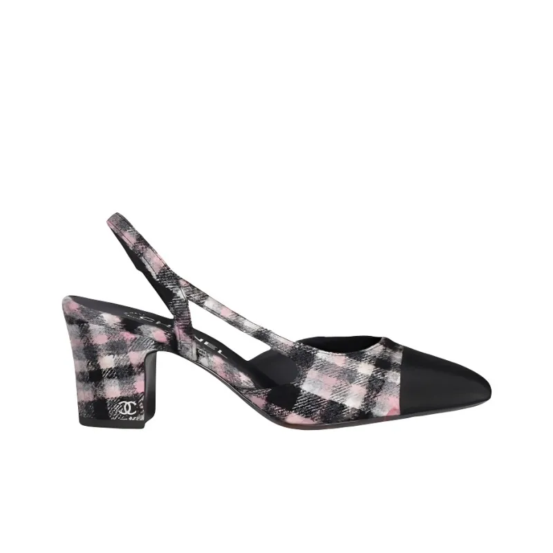 CHANEL 24B Chunky Heel High Heels Women's Black-1