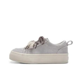The New Age Family Low Top Skateboard Shoes Women's Gray