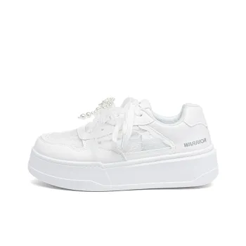 Warrior Abrasion Resistant Height Increasing Low Top Skateboard Shoes Women's White