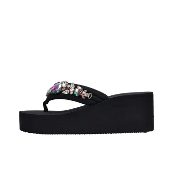 XMISTUO Quiet Abrasion Resistant Slip Resistant Flip Flops Women's