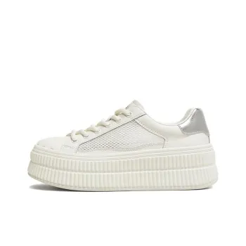 TATA Anti Slip Wear Resistant Low Top Skateboard Shoes Women's