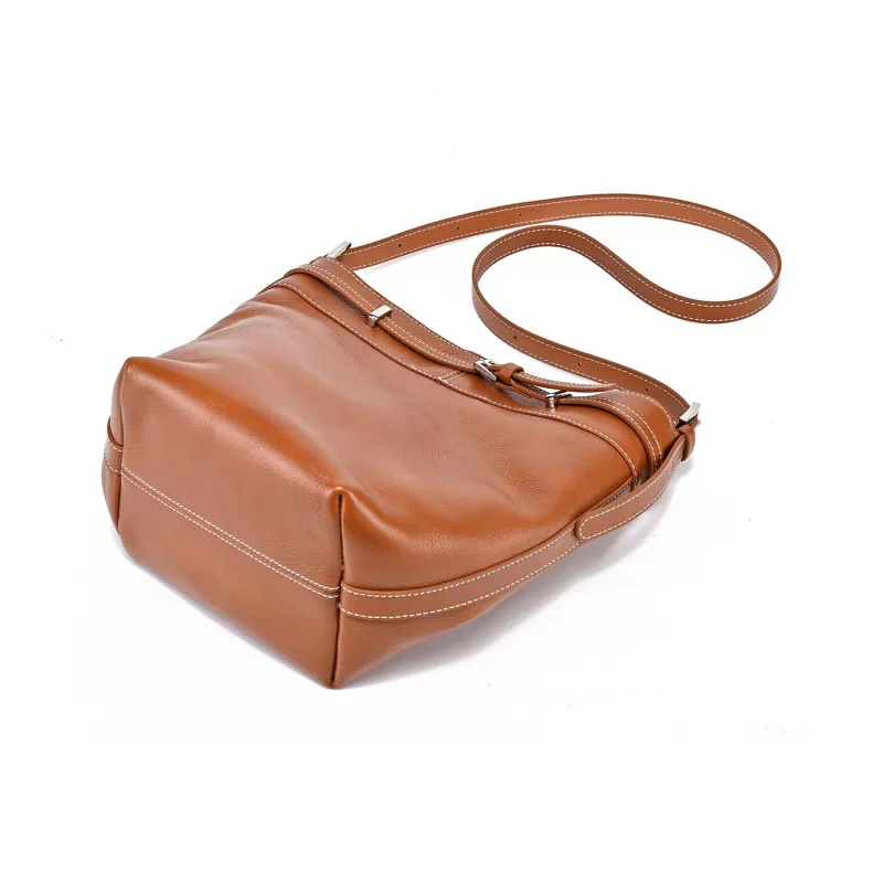 AQUASCUTUM Cow Leather Bucket Bag, Shoulder Bag Women's Black/Brown-7