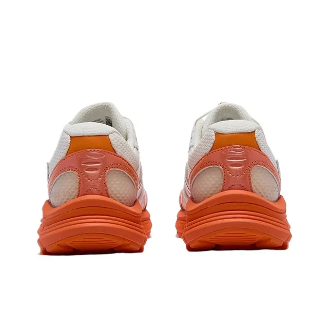 Saucony Kinvara 4 Low Top Casual Shoes Unisex White Orange-3