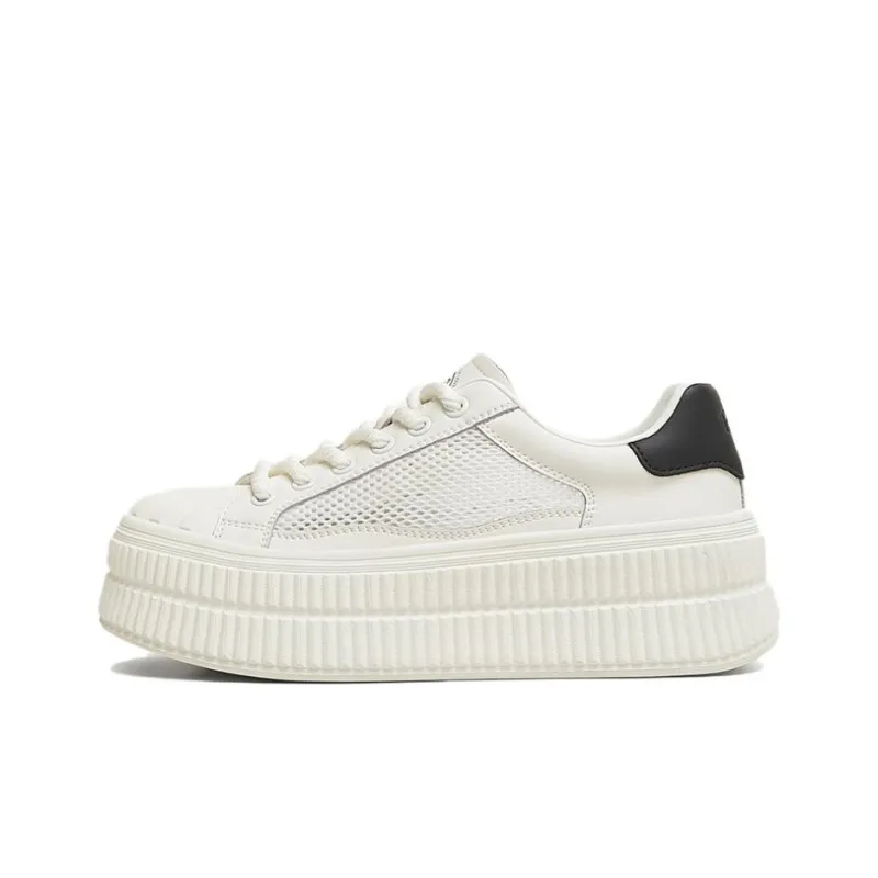 TATA Anti Slip Wear Resistant Low Top Skateboard Shoes Women's-0