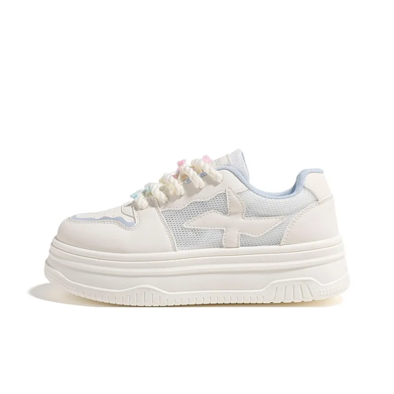 HUANQIU Slip Resistant, Lightweight, And Breathable Low Top Skateboard Shoes Women's Beige Blue-0