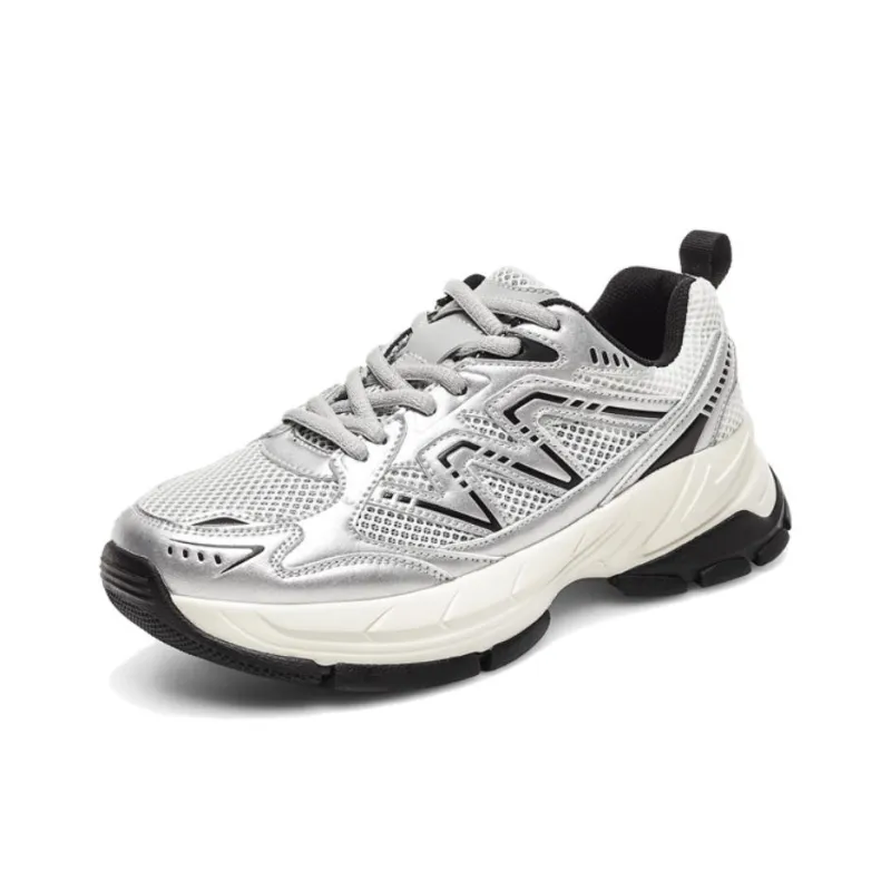 15 MINS Lightweight Low Top Chunky Sneakers Women's Beige Silver-1