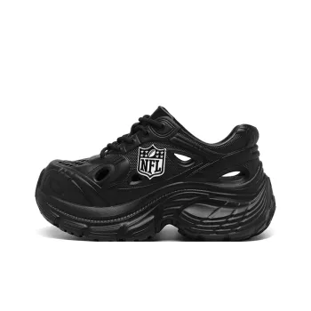 NFL Clogs Women's
