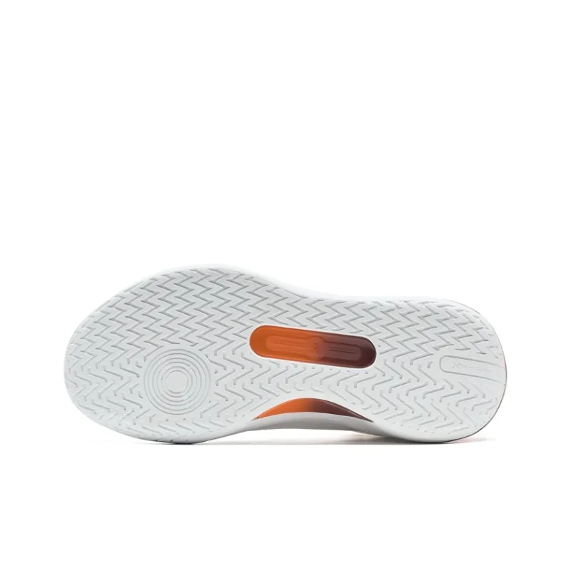 XTEP Abrasion Resistant Slip Resistant Low Top Basketball Shoes Men's White Orange-5