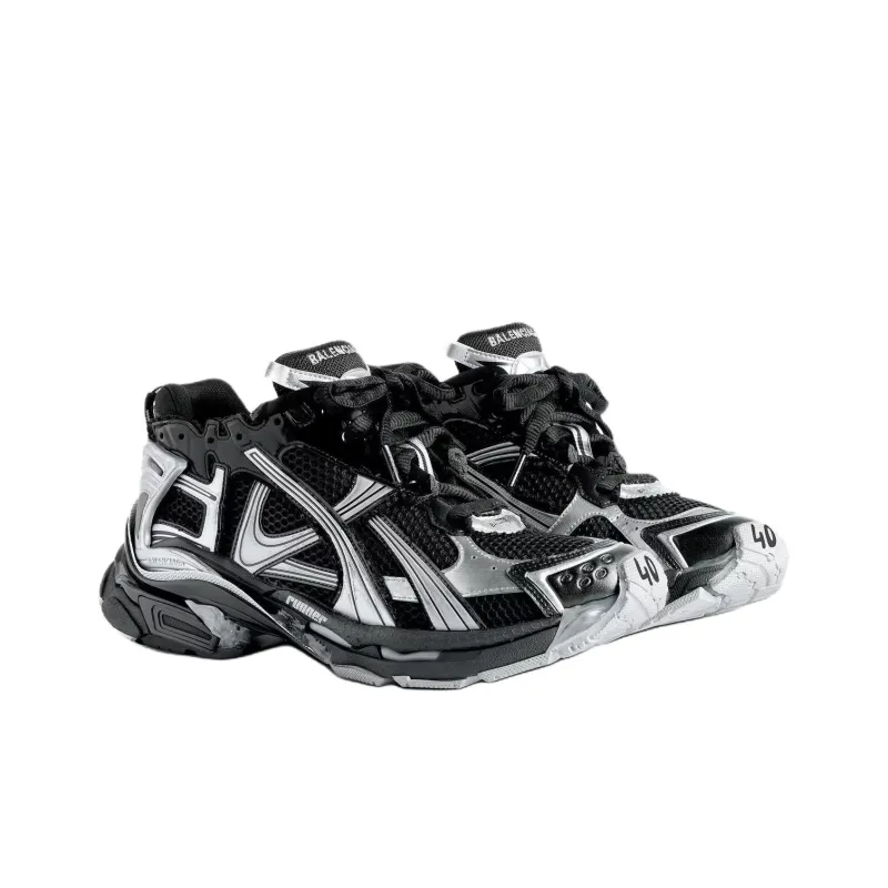 Balenciaga Runner Low Top Chunky Sneakers Men's Black-2