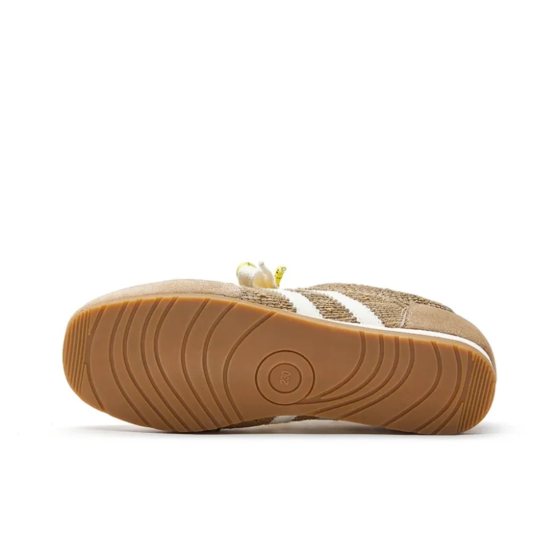 D FUSE SCANDINAVIA Lightweight Low Top Casual Shoes Women's-6
