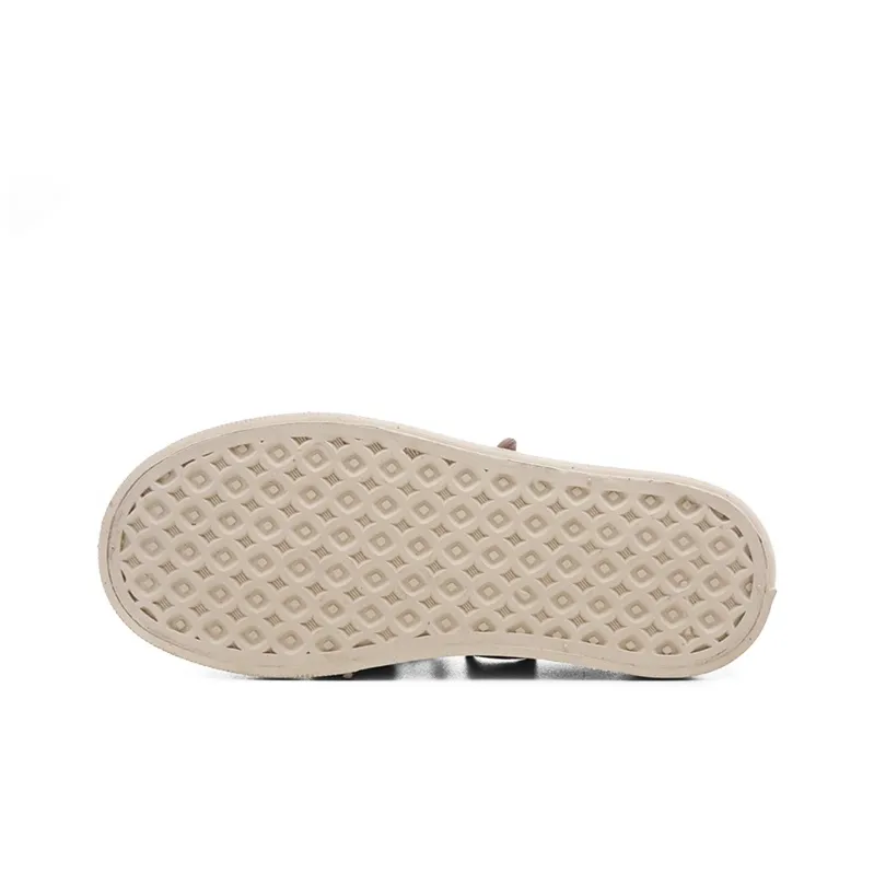 The New Age Family Low Top Skateboard Shoes Women's Red-4