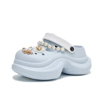 DAPHNE Clogs Women's