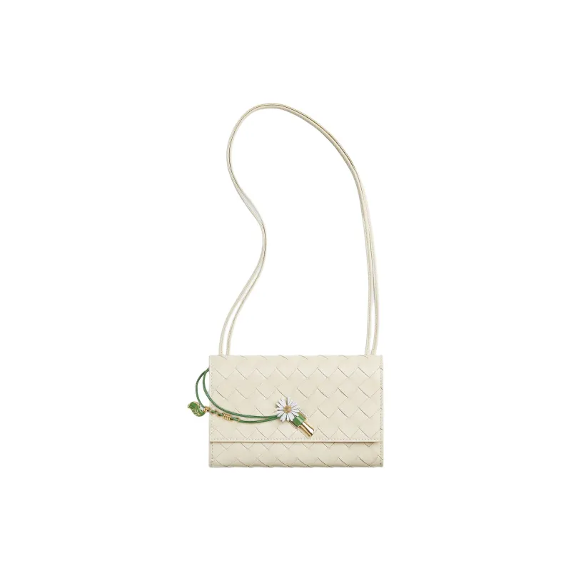 Bottega Veneta Andiamo Series Sheepskin Shoulder Bag Women's Sea Salt Color-0
