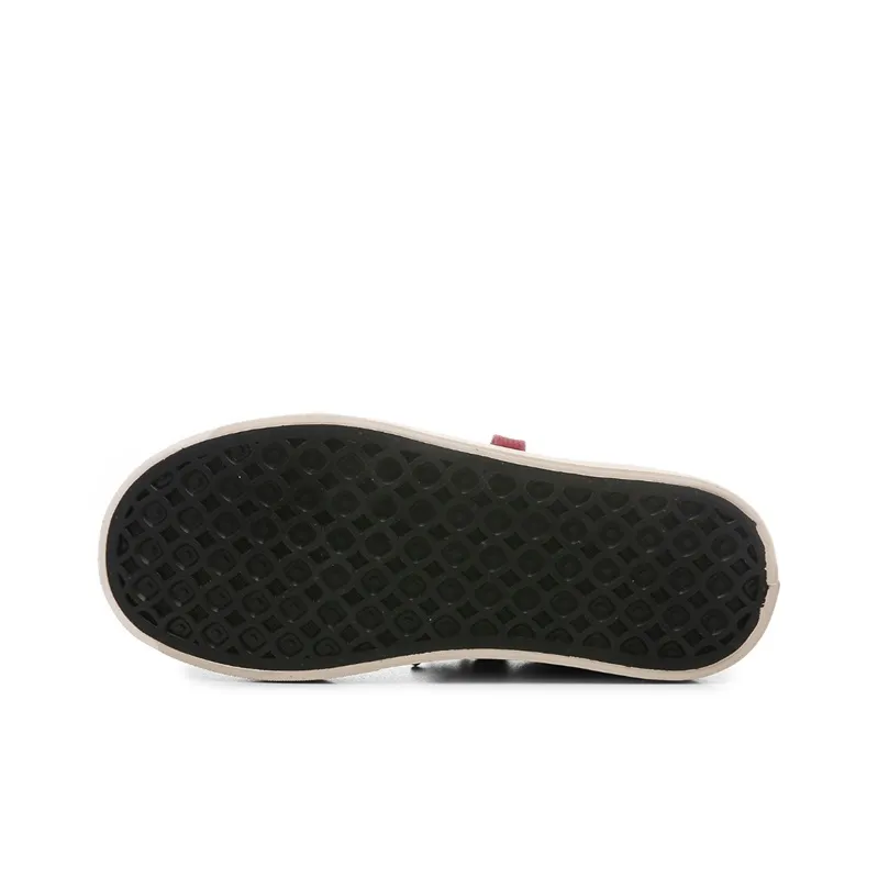 The New Age Family Low Top Skateboard Shoes Women's Red-4