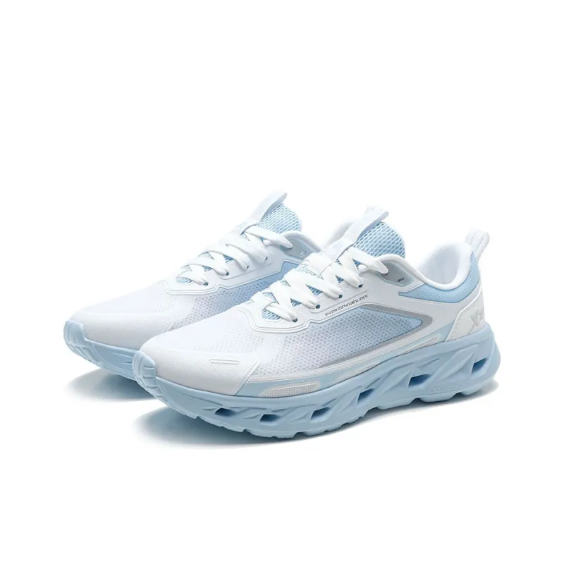 XTEP Cushioning And Breathable Low Top Outdoor Shoes Men's Classic White Microwave Blue-2