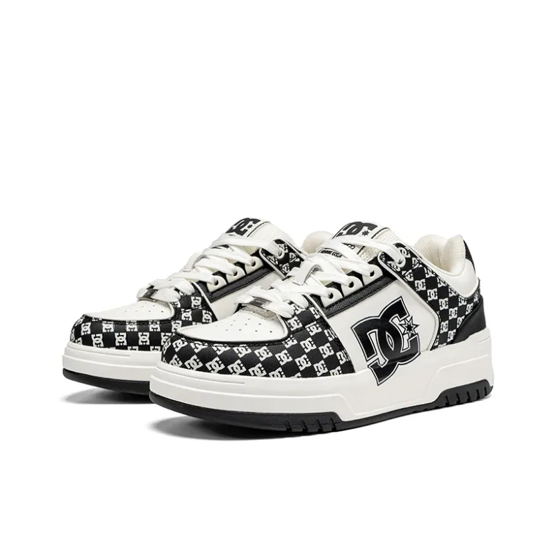 DC Shoes CAMPUS CAS Anti Slip Wear Resistant Low Top Brother's Skateboard Shoes Men's Monogram White Black-2