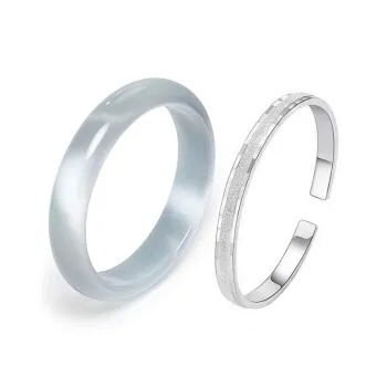 The Years Are Quiet Glass Cat Eye Bangles Unisex