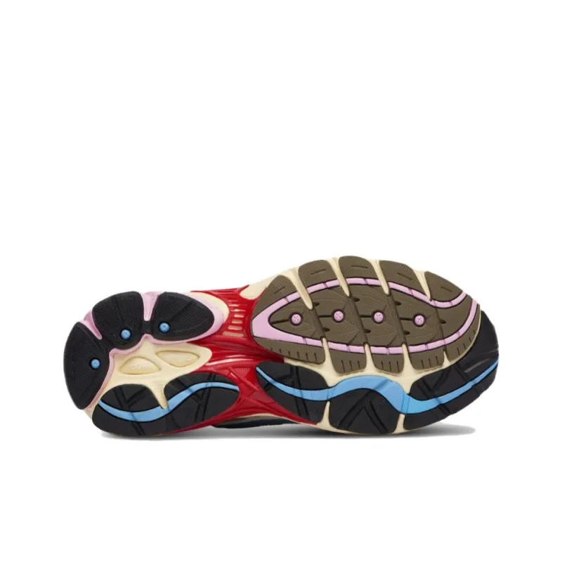 Saucony ProGrid Omni 9 White Multi Women's-4