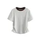 Dust-Free Black & White Collar