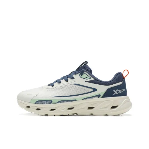 XTEP Cushioning And Breathable Low Top Outdoor Shoes Men's Tea White Ink Teal