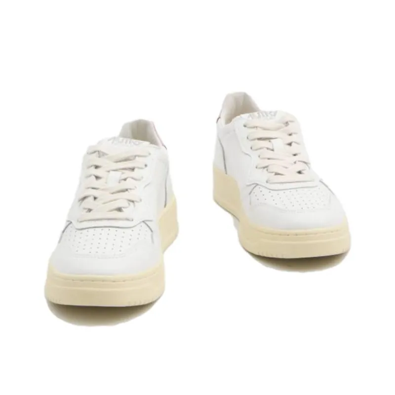 AUTRY Medalist Abrasion Resistant Low Top Skateboard Shoes Women's White-3