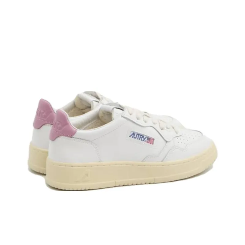 AUTRY Medalist Abrasion Resistant Low Top Skateboard Shoes Women's White-2