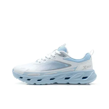 XTEP Cushioning And Breathable Low Top Outdoor Shoes Men's Classic White Microwave Blue